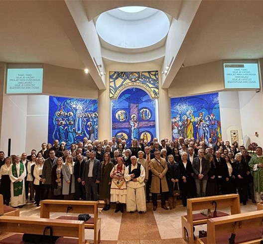 Obnova bračnih zavjeta u Župi Svih svetih u Sesvetama